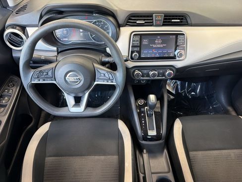 Used 2021 Nissan Versa SV FWD image 25