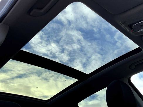 Certified 2025 Mercedes-Benz GLE 350 GLE 350 image 11