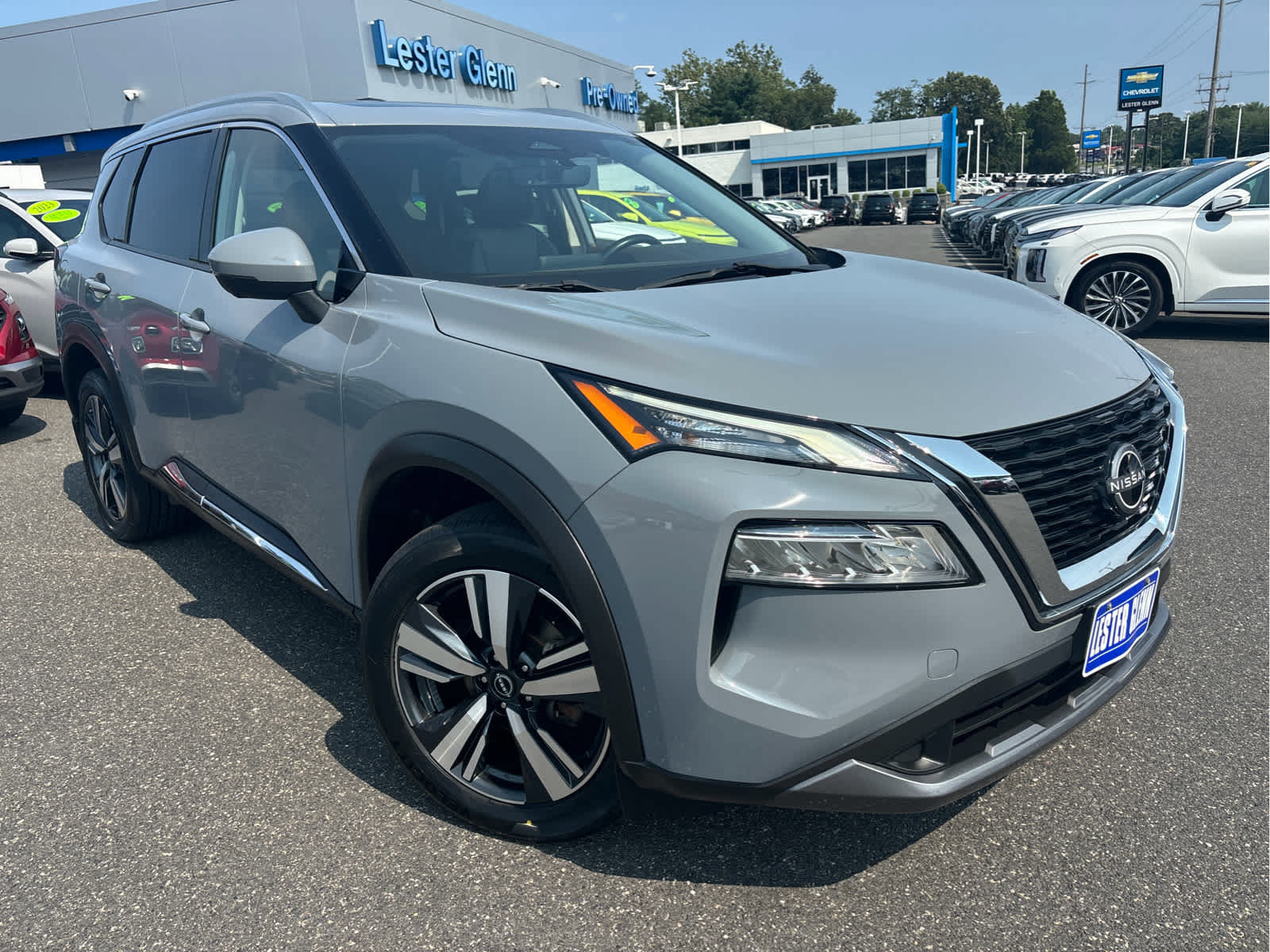 Used 2023 Nissan Rogue SL AWD/4WD image 31