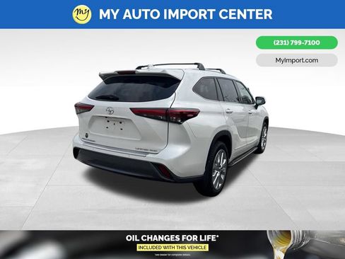 Used 2020 Toyota Highlander Limited AWD/4WD image 5