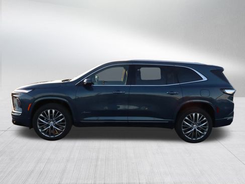 New 2026 Buick Enclave Avenir image 4