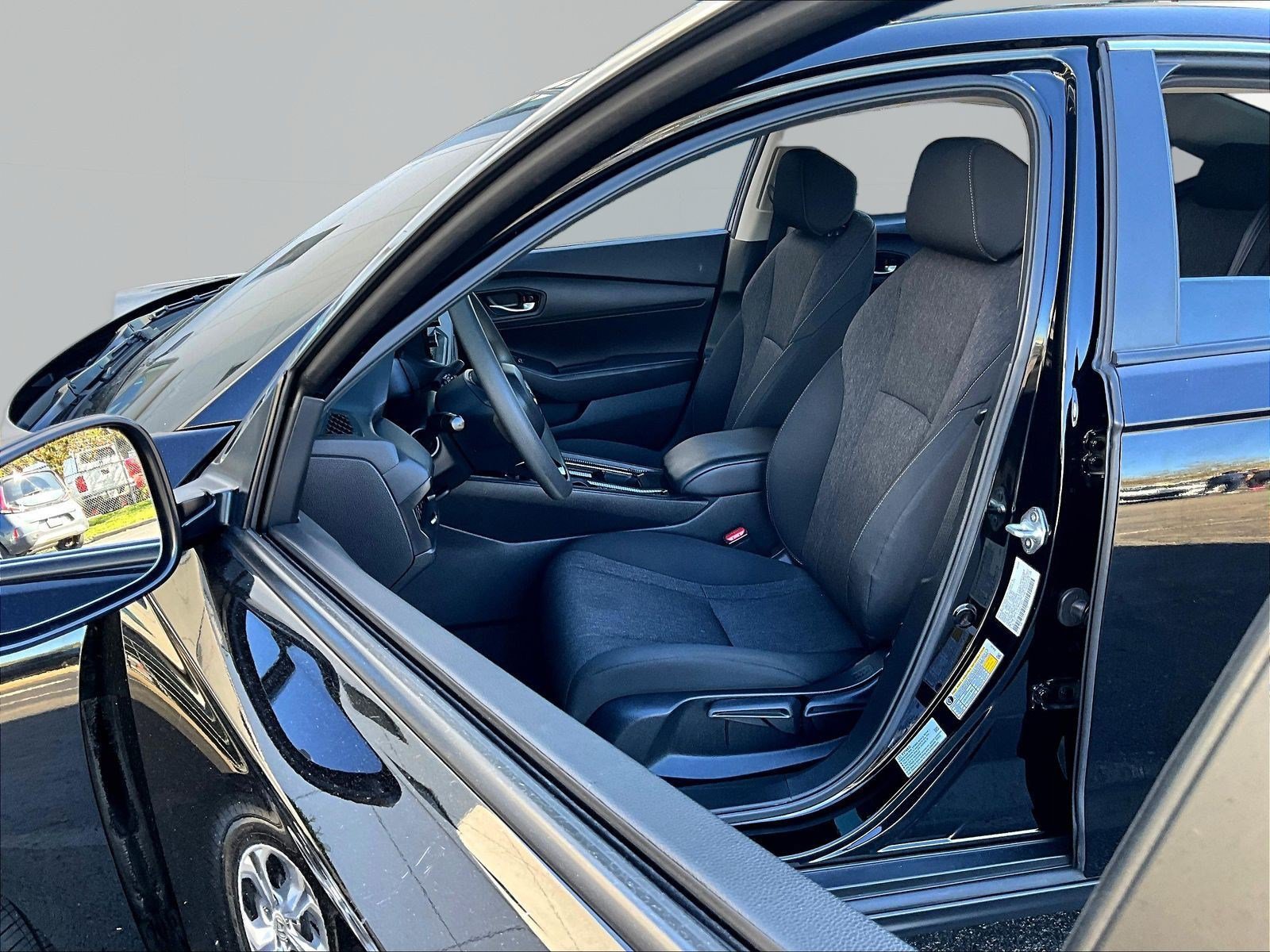 Used 2025 Honda Accord LX image 20