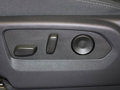 Used 2025 Chevrolet Silverado 1500 Custom Trail Boss image 34