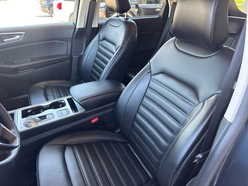 Certified 2024 Ford Edge SEL w/ Convenience Package AWD/4WD image 23