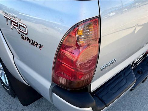 Used 2007 Toyota Tacoma PreRunner image 28