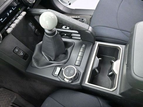 Used 2024 Toyota Tacoma SR AWD/4WD image 23