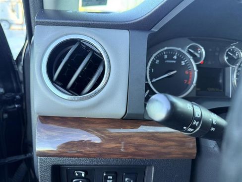 Used 2014 Toyota Tundra Limited w/ Limited Premium Package image 31