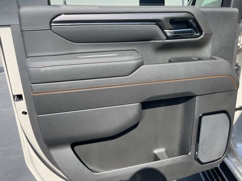 New 2026 GMC Sierra 2500 AT4 w/ AT4 Premium Plus Package image 23