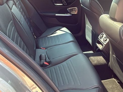 Certified 2024 Mercedes-Benz C 43 AMG 4MATIC Sedan image 15