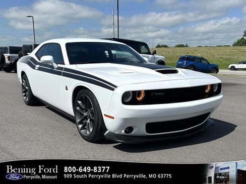 Used 2020 Dodge Challenger R/T Scat Pack RWD image 1