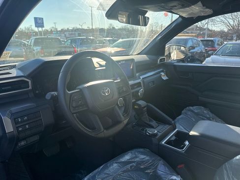 New 2026 Toyota Tacoma SR5 image 17