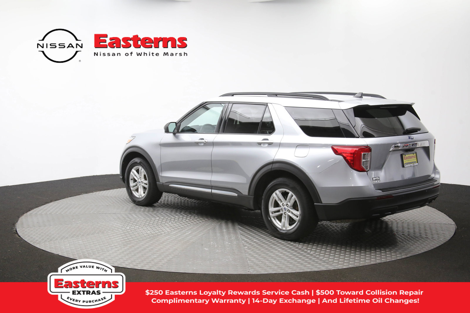 Used 2023 Ford Explorer XLT RWD image 58