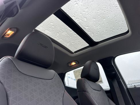 New 2027 Chevrolet Bolt RS w/ Technology Package image 18