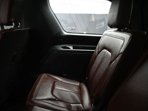 Used 2022 Ford Expedition Limited image 33