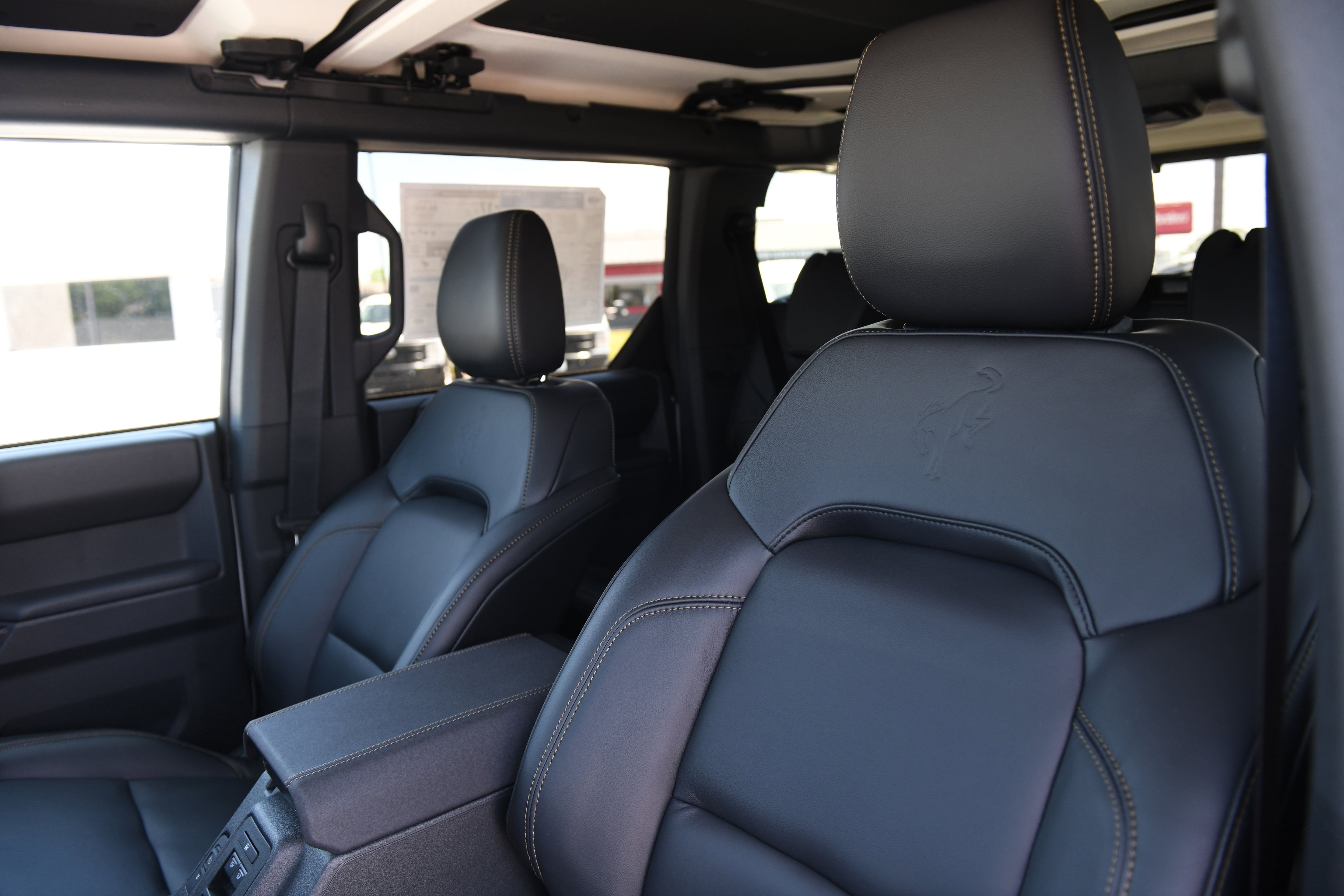 New 2026 Ford Bronco Badlands AWD/4WD image 13