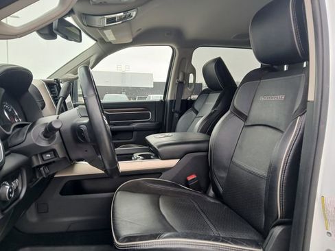 Used 2024 RAM 3500 Laramie w/ Towing Technology Group image 10