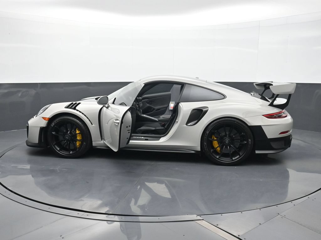 Certified 2019 Porsche 911 GT2 RS w/ Weissach Package RWD image 26