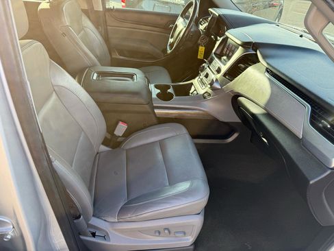 Used 2017 Chevrolet Tahoe LT RWD image 19