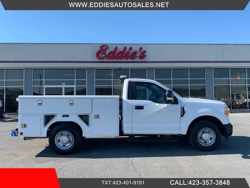 Used 2017 Ford F250 XL w/ Power Equipment Group image 1