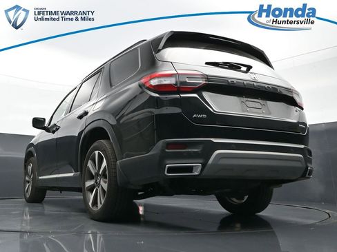 Used 2024 Honda Pilot Touring image 33