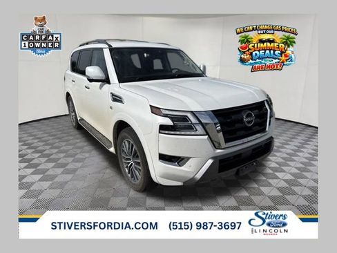 Used 2022 Nissan Armada SL AWD/4WD image 1