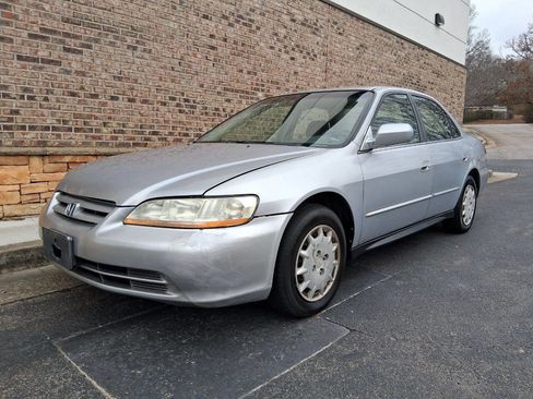 Used 2001 Honda Accord LX image 1