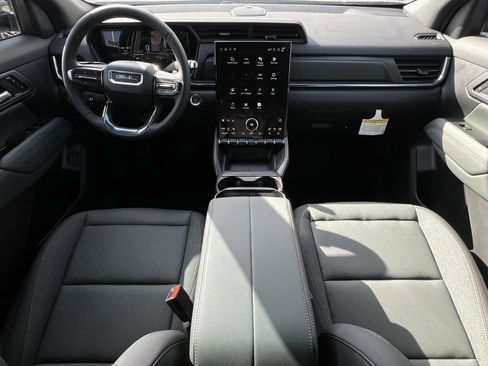 New 2026 GMC Terrain AT4 w/ Technology Package II AWD/4WD image 9