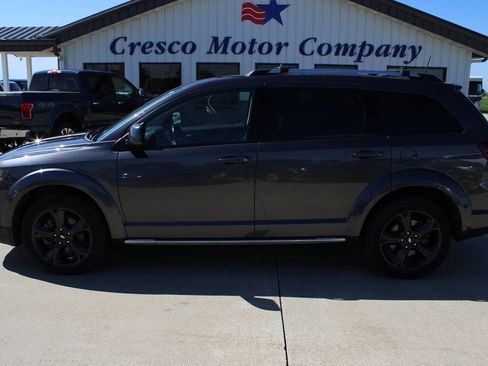 Used 2018 Dodge Journey Crossroad w/ Rear Seat Video Group AWD/4WD image 8