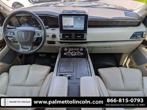 Used 2020 Lincoln Navigator L Reserve w/ Luxury Package AWD/4WD image 16