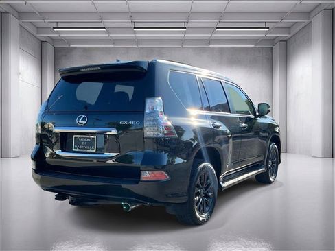 Used 2023 Lexus GX 460 Premium AWD/4WD image 3