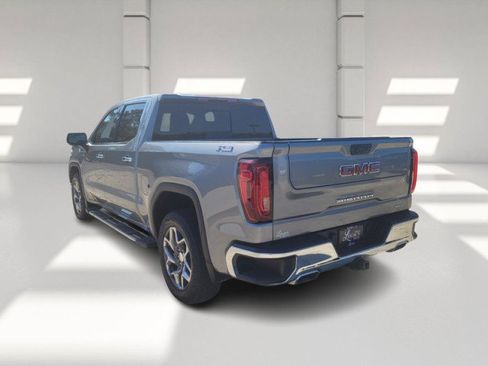 Used 2023 GMC Sierra 1500 SLT w/ SLT Premium Package image 5
