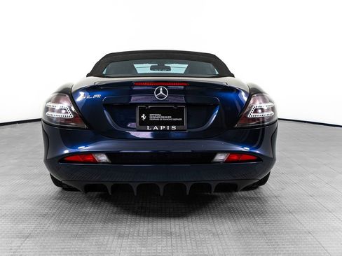 Used 2008 Mercedes-Benz SLR image 6