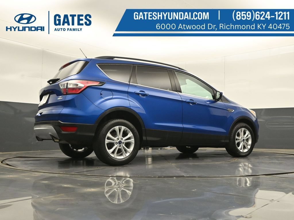 Used 2018 Ford Escape SE AWD/4WD image 36