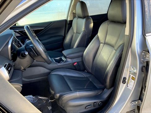 Used 2024 Subaru Outback Limited image 7