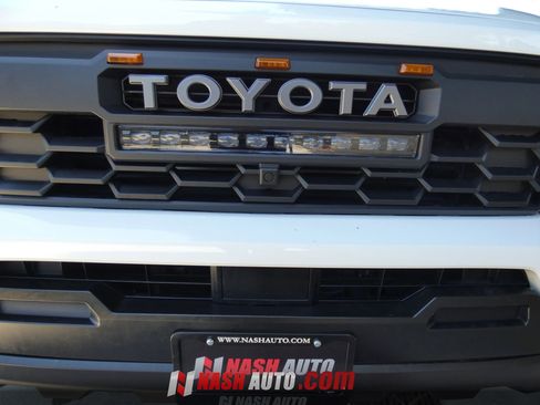 Used 2024 Toyota Tacoma SR RWD image 76