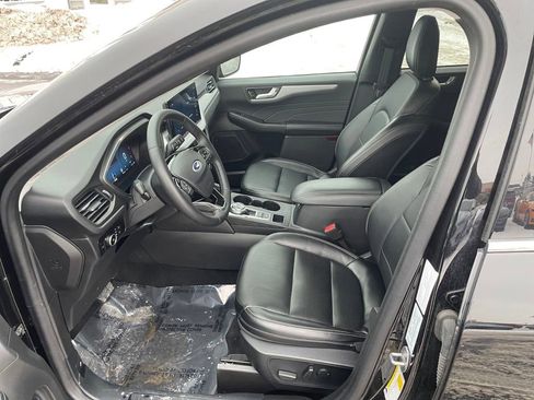 Used 2024 Ford Escape Platinum image 13