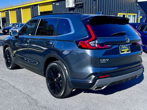 Used 2023 Honda CR-V Sport Touring image 8