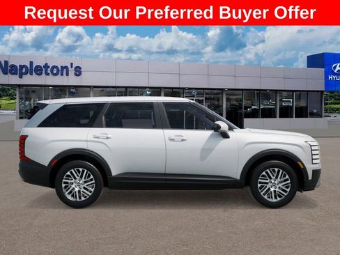 New 2026 Hyundai Palisade SE image 8