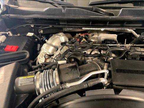 Used 2024 Chevrolet Silverado 2500 High Country w/ High Country Premium Package AWD/4WD image 29