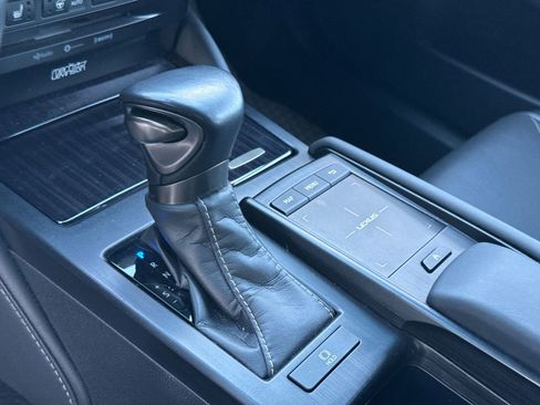 Used 2021 Lexus ES 350 350 Luxury w/ Accessory Package 2 image 16