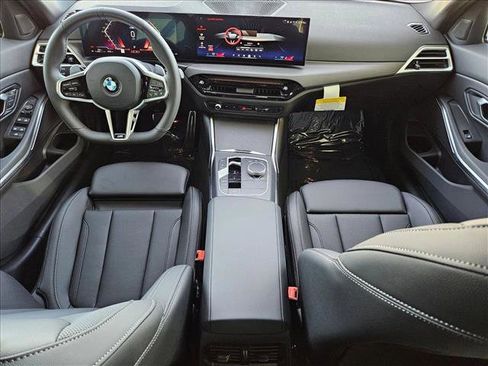 New 2026 BMW 330i Sedan w/ M Sport Package image 18