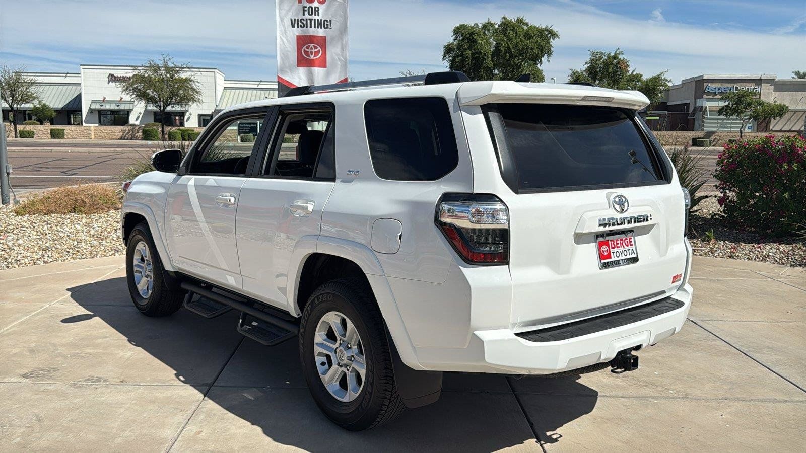 Used 2023 Toyota 4Runner SR5 Premium w/ Moonroof Package RWD image 6