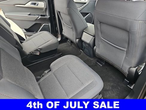 New 2026 Ford Explorer Active RWD image 11