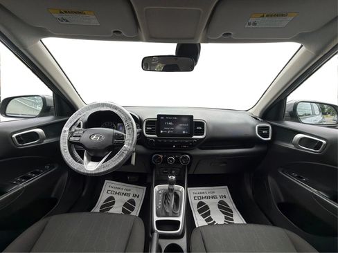 Used 2021 Hyundai Venue SE FWD image 38