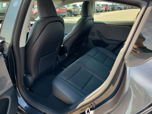 Used 2026 Tesla Model 3 RWD image 13