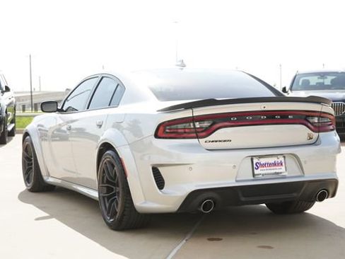 Used 2021 Dodge Charger Scat Pack RWD image 7