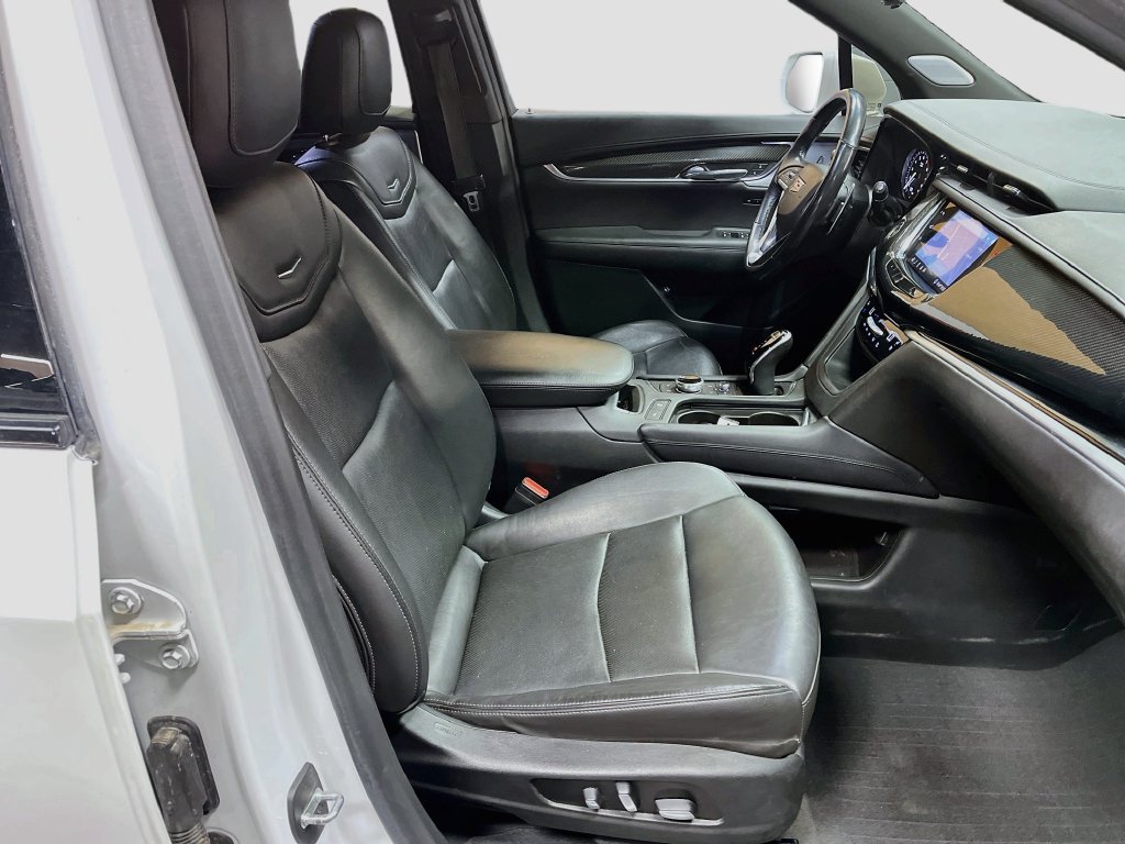 Used 2020 Cadillac XT6 Sport AWD/4WD image 31
