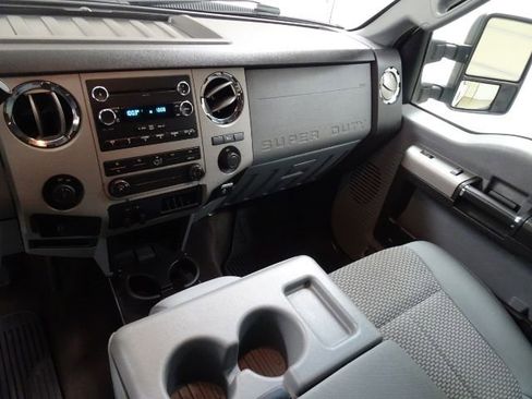 Used 2015 Ford F250 XLT w/ XLT Value Package image 31