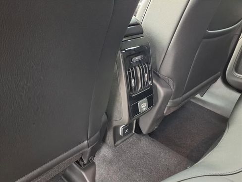 New 2026 Jeep Compass Latitude AWD/4WD image 21