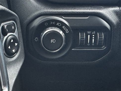 Certified 2021 Jeep Wrangler Unlimited Sport image 24